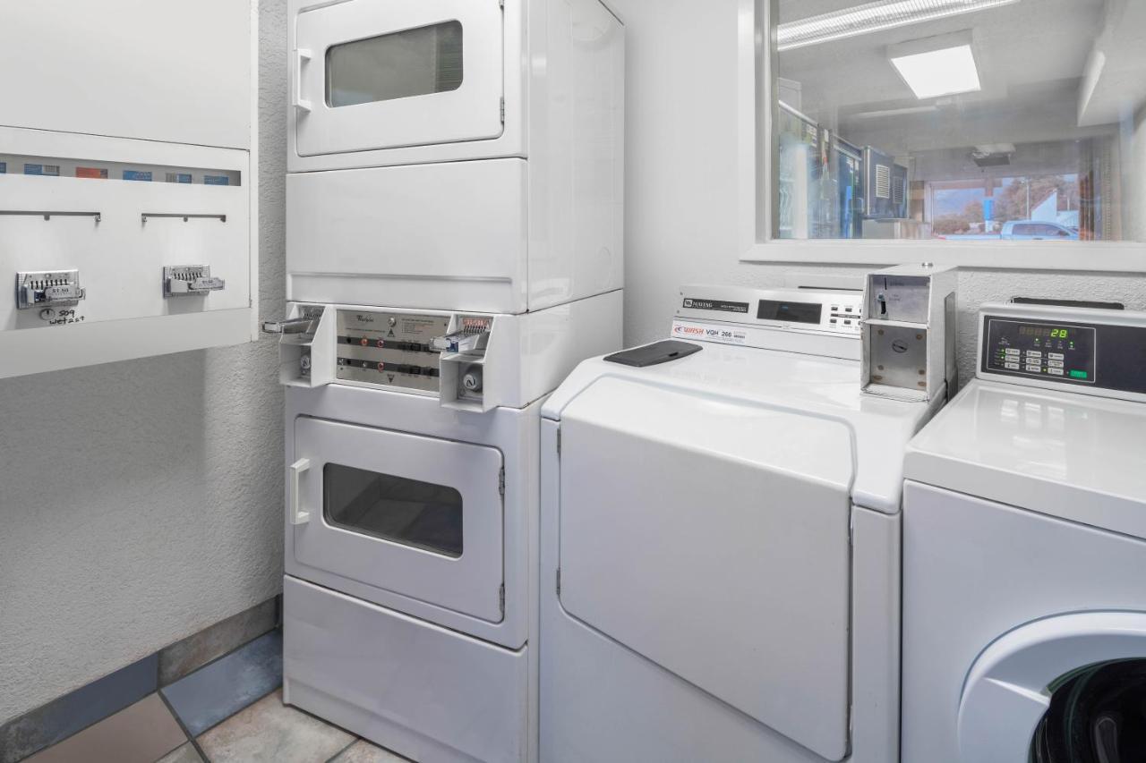 Studio 6 Suites Carpinteria, Ca Santa Barbara South Экстерьер фото