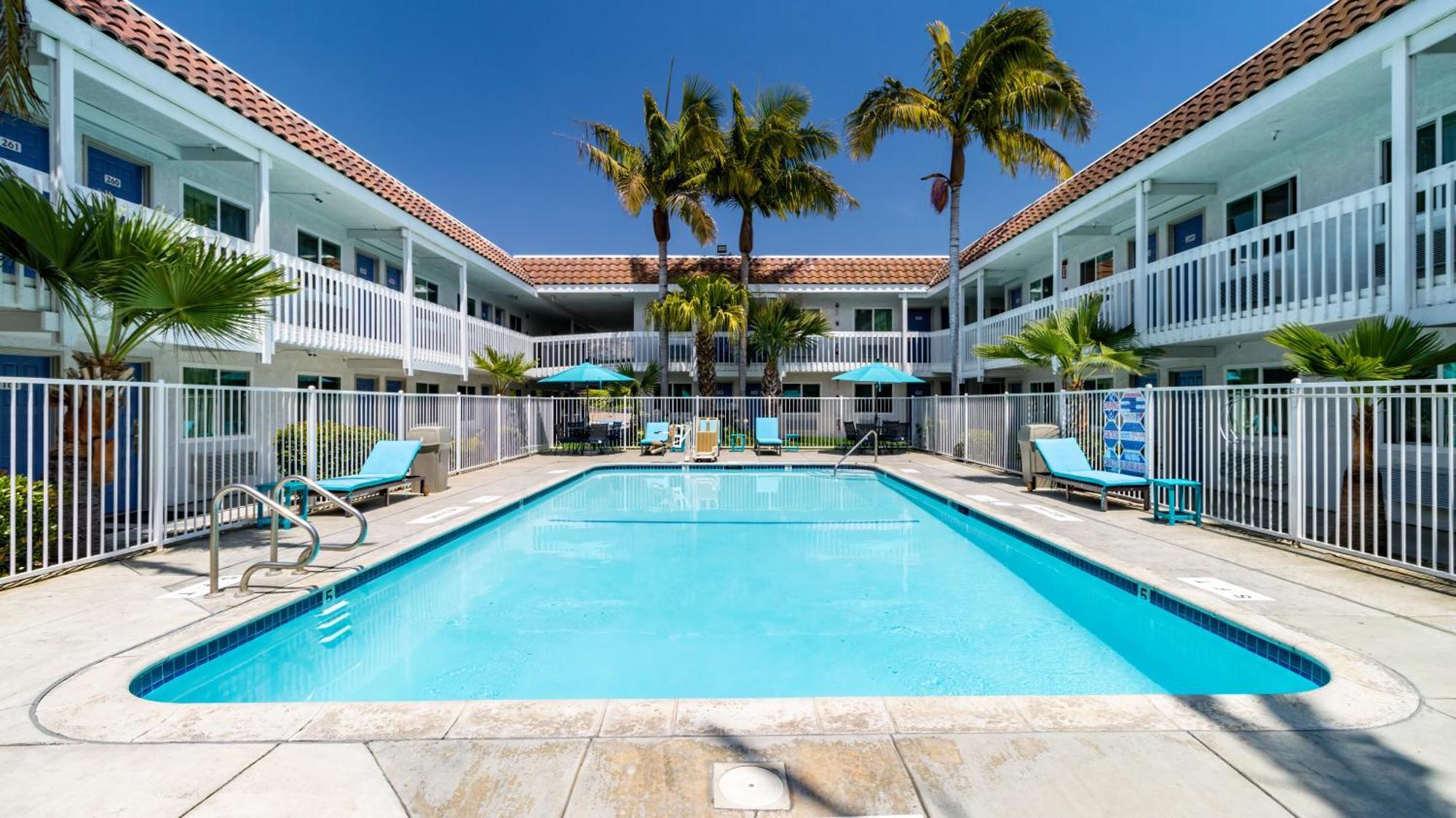 Studio 6 Suites Carpinteria, Ca Santa Barbara South Экстерьер фото